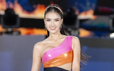 Tại sao Hoa hậu Hoàn vũ Việt Nam Phương Linh quay lại nhìn Trương Quí Minh Nhàn khi vào top 2?