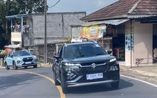 Suzuki Fronx sắp về Việt Nam chỉ tốn 2,2 lít xăng/100km, chạy Hà Nội - Ninh Bình chỉ mất 40.000 đồng