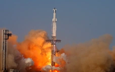 Tổng thống Mexico dọa kiện tỉ phú Elon Musk vì mảnh vỡ tàu vũ trụ của SpaceX