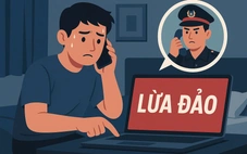 Hai nam sinh ở TP.HCM liên tiếp sập bẫy 'bắt cóc online', mất hàng trăm triệu đồng