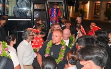Lịch pháo hoa Đà Nẵng 28-6: 6 huyền thoại Manchester như Ryan Giggs, Michael Owen cùng xem pháo hoa