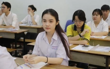 Bạn đọc tranh luận về độ khó đề thi tốt nghiệp THPT môn tiếng Anh