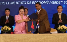 Việt Nam hợp tác với Cuba điều chế thuốc điều trị ung thư từ nọc bò cạp xanh