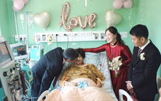 Đám cưới đặc biệt bên giường bệnh
