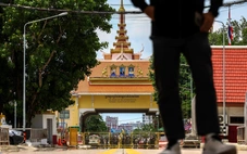Thái Lan tạm nới lỏng biên giới với Campuchia