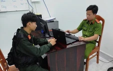 Công an thật tóm gọn 'cảnh sát cơ động dỏm' chặn xe người dân