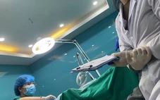 Thẩm mỹ viện 'chui' tháo bảng hiệu, trả tiền cho nạn nhân sau loạt điều tra của Tuổi Trẻ