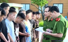Tạm giữ 38 thanh, thiếu niên đem dao, ná cao su gây rối trật tự công cộng