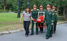 An táng 10 hài cốt liệt sĩ được tìm thấy cùng di vật có tên, có di vật của nữ