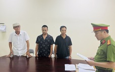 Một cán bộ hải quan bị bắt vì khai thác gỗ rừng trái phép