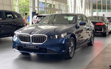 BMW 5 Series 2025 trình làng ở Việt Nam, mới ra đã giảm ngay 100 triệu cạnh tranh E-Class