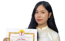 Chắp cánh ước mơ cho hai học sinh giỏi văn chông chênh đường đến trường