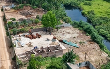 Nhức nhối tình trạng 'băm nát' bờ bãi, không gian thoát lũ sông Đáy, sông Bùi
