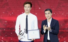 Hoàng Đức, Công Phượng được vinh danh ở V-League Awards