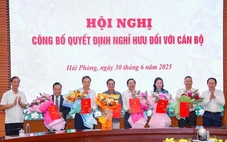 Chủ tịch Hải Phòng Nguyễn Văn Tùng và 5 cán bộ chủ chốt nghỉ hưu trước tuổi