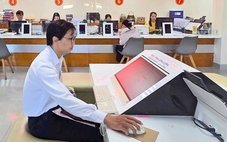 Hơn 1.300 hồ sơ trong 7 ngày, Trung tâm hành chính xã Nhà Bè khởi đầu đầy sôi động