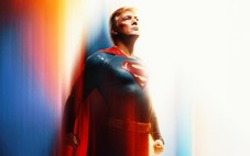 Nhà Trắng chế ảnh ông Trump là Superman, dân mạng: Vậy Elon Musk là Lex Luthor?