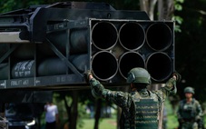 Đài Loan tập trận 10 ngày, đưa hệ thống HIMARS của Mỹ ra công viên
