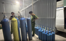 Công an TP.HCM bắt 31 người bán bóng cười, thu lợi bất chính hơn 105 tỉ đồng