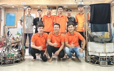 Vào 'lò luyện' robot đi thi quốc tế