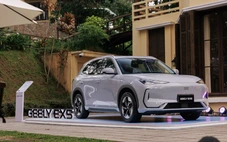 Geely EX5 ra mắt Việt Nam: SUV điện cỡ C giá từ 839 triệu, 495km/sạc, ADAS