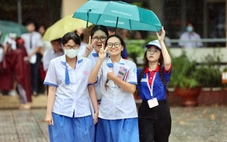 Điểm các tổ hợp chênh lệch lớn, cơ hội của thí sinh ra sao?