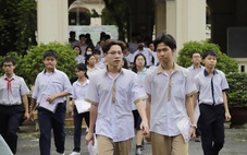 Tuyển sinh lớp 10 năm tới ở TP.HCM: Một số nơi xét tuyển, còn lại thi văn, toán, ngoại ngữ