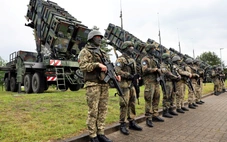 Mỹ cân nhắc lấy tên lửa Patriot trong kho giao cho Ukraine