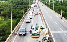 Kẹt xe trên cao tốc TP.HCM - Long Thành - Dầu Giây, ùn ứ lan rộng