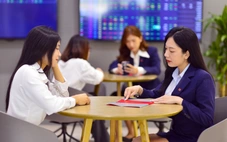 Chứng khoán sẽ ra sao sau khi áp sát đỉnh 1.500 điểm?