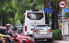 Nghiên cứu lắp đặt thêm camera giám sát, xử phạt lấn chiếm lòng đường, vỉa hè ở TP.HCM