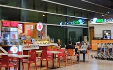 Các công ty ăn uống, dịch vụ phòng chờ ở sân bay báo lãi to