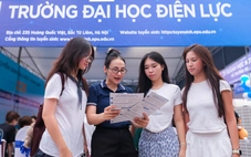 Phụ huynh tìm cho con ngành học 'không lỗi thời', tránh bị AI thay thế