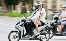 Chuyển đổi sang xe năng lượng xanh: Còn chờ bao giờ nữa?