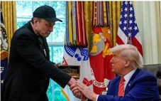 Tin tức thế giới 2-7: 'Khẩu chiến' hai ông Trump - Musk vẫn nóng; Ông Putin điện đàm ông Macron