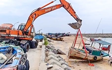 Bão số 3: Hải Phòng bắt đầu mưa, gió cấp 6, sóng biển cấp 8