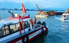 Lật tàu chở 49 người ở Hạ Long: Chuyến du lịch hè trở thành thảm kịch