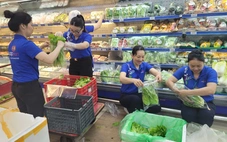Ứng phó bão Wipha, siêu thị tăng trữ hàng gấp 3 lần ngày thường