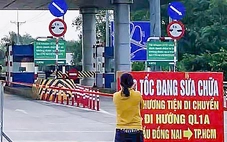 Liên tục chặn tại các nút giao lên cao tốc TP.HCM - Long Thành - Dầu Giây để giảm ùn tắc