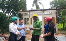 Mưa dông làm sập và tốc mái hàng trăm căn nhà ở miền Tây, ước thiện hại hơn 4,6 tỉ đồng