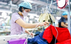 Bộ Nội vụ đề xuất không xóa bỏ, cắt giảm tiền lương khác khi tăng lương tối thiểu