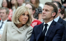 Tổng thống Macron kiện người dẫn podcast vì tung tin đồn thất thiệt về Đệ nhất phu nhân
