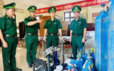 Đà Nẵng: Bắt giữ hai đối tượng vận chuyển 163 bình khí cười