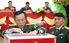 Đại tá Trần Đức Thắng được bầu làm Bí thư Đảng ủy Cục Chính trị Quân khu 7