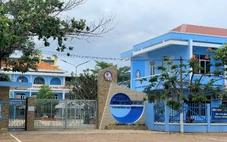 Cà Mau: 8 nguyên giám đốc, phó giám đốc sở ‘có liên quan’ nghe công bố kết luận tố cáo của giáo viên