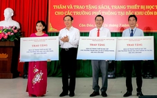 Bí thư Nguyễn Văn Nên trao tặng thiết bị học tập cho 3 trường học tiêu biểu ở đặc khu Côn Đảo