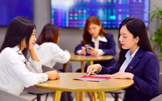 Thuế lợi nhuận bất động sản, chứng khoán: Đúng nhưng đừng gây sốc