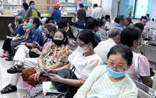 Không khuyến khích các bệnh viện chụp hình bệnh nhân khi khám bảo hiểm y tế