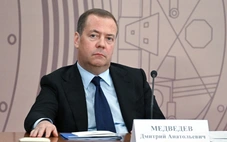 Ông Medvedev cảnh báo hậu quả từ 'trò tối hậu thư' của ông Trump