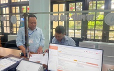 Cán bộ cho dân mượn tiền đóng phí công chứng ở Đà Nẵng được dân viết đơn đề nghị tuyên dương